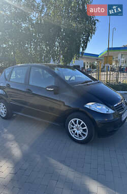 Хэтчбек Mercedes-Benz A-Class 2005 в 