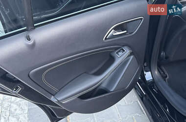 Хэтчбек Mercedes-Benz A-Class 2014 в 
