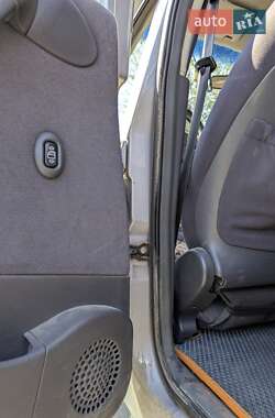 Хэтчбек Mercedes-Benz A-Class 1999 в 