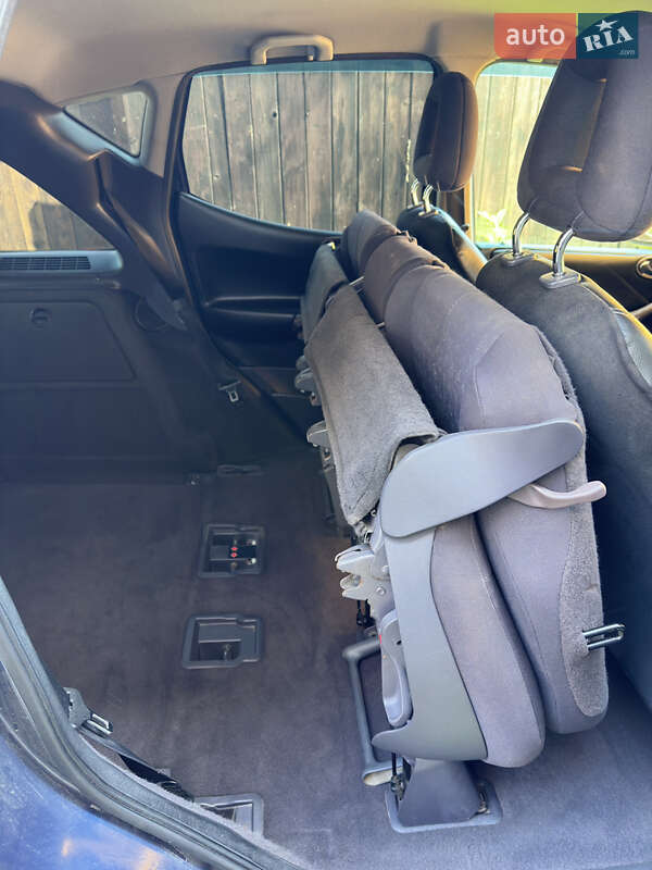 Хэтчбек Mercedes-Benz A-Class 2003 в Стрые фото 34 Хэтчбек Mercedes-Benz A-Class 2003 в Стрые