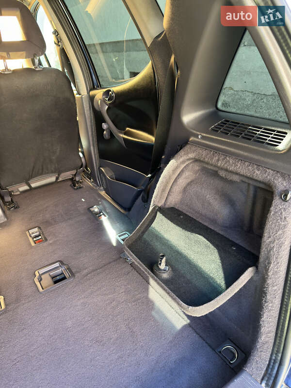 Хэтчбек Mercedes-Benz A-Class 2003 в Стрые фото 35 Хэтчбек Mercedes-Benz A-Class 2003 в Стрые