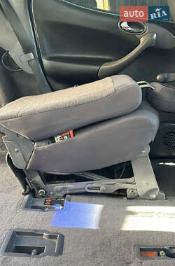 Хэтчбек Mercedes-Benz A-Class 2003 в 