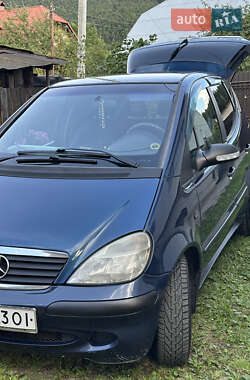 Хэтчбек Mercedes-Benz A-Class 2003 в 
