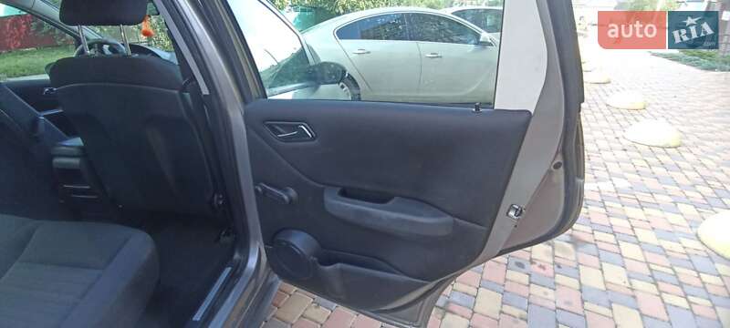 Хэтчбек Mercedes-Benz A-Class 2006 в Киеве