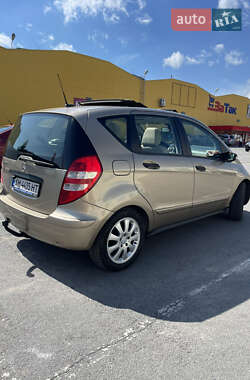 Хэтчбек Mercedes-Benz A-Class 2008 в 