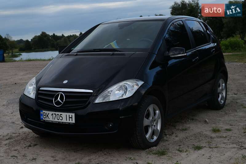 Хэтчбек Mercedes-Benz A-Class 2008 в 