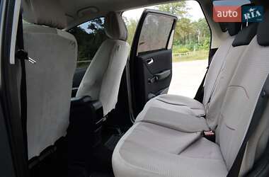 Хэтчбек Mercedes-Benz A-Class 2008 в 