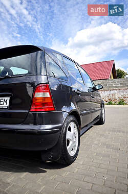 Хэтчбек Mercedes-Benz A-Class 2000 в Малине