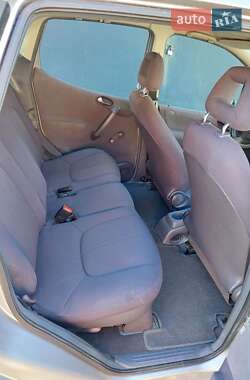 Хэтчбек Mercedes-Benz A-Class 2000 в 