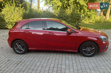 Хетчбек Mercedes-Benz A-Class 2014 в 