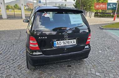 Хетчбек Mercedes-Benz A-Class 2001 в Сваляві