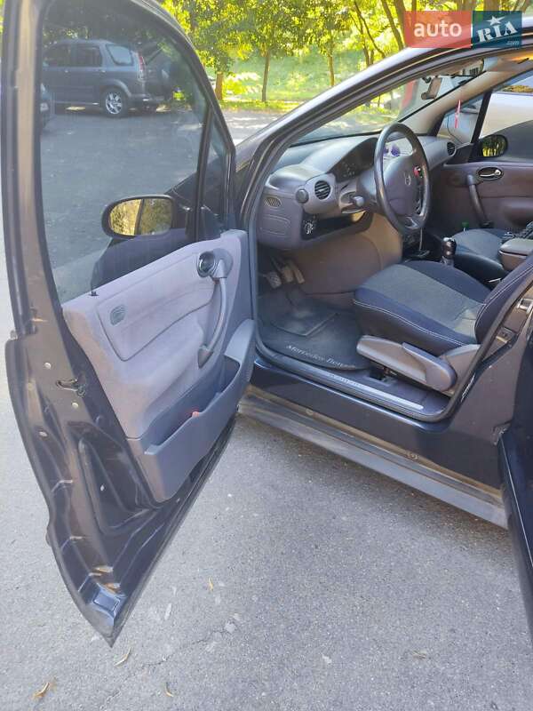 Хетчбек Mercedes-Benz A-Class 2000 в Києві фото 24 Хетчбек Mercedes-Benz A-Class 2000 в Києві