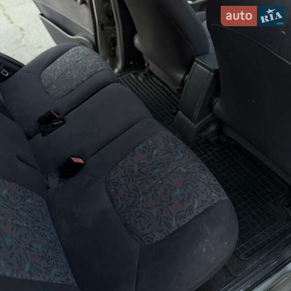 Хэтчбек Mercedes-Benz A-Class 1998 в Киеве фото 10 Хэтчбек Mercedes-Benz A-Class 1998 в Киеве