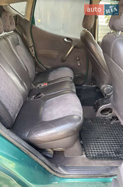 Хэтчбек Mercedes-Benz A-Class 1998 в 