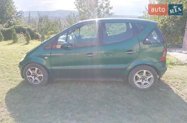 Хэтчбек Mercedes-Benz A-Class 2000 в 