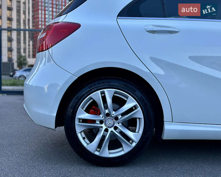 Хетчбек Mercedes-Benz A-Class 2012 в Києві