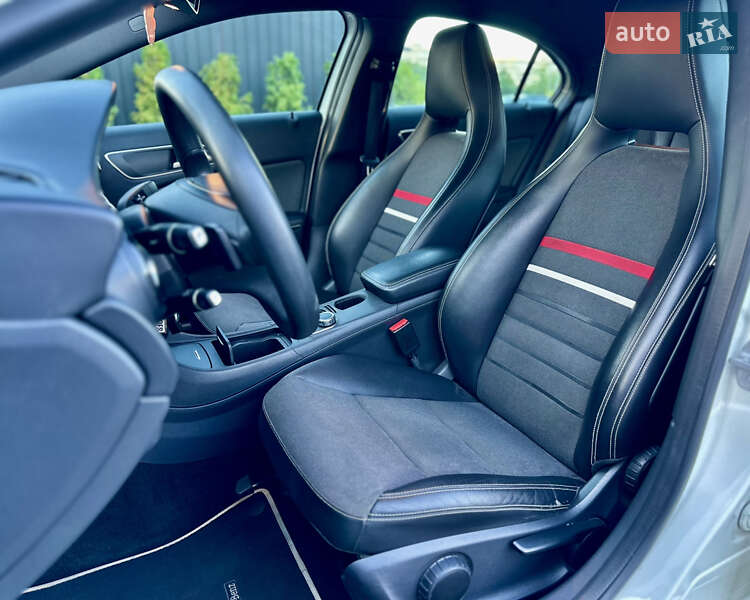 Хетчбек Mercedes-Benz A-Class 2012 в Києві