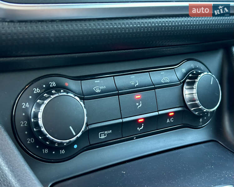 Хетчбек Mercedes-Benz A-Class 2012 в Києві