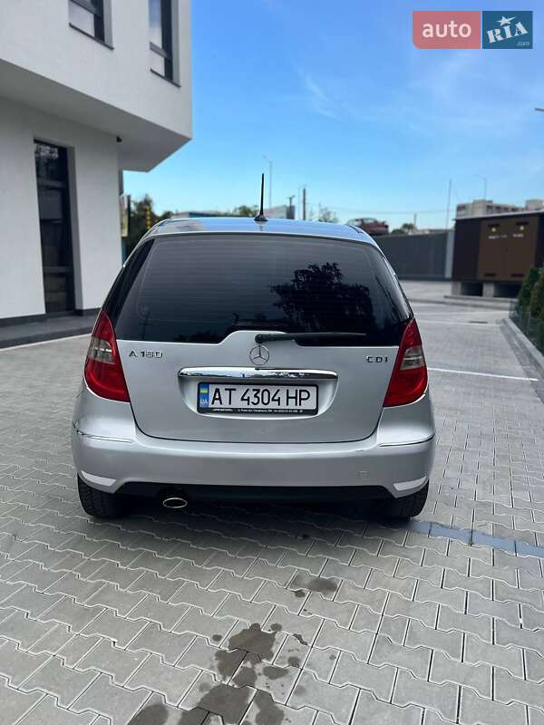 Хэтчбек Mercedes-Benz A-Class 2010 в Ивано-Франковске фото 11 Хэтчбек Mercedes-Benz A-Class 2010 в Ивано-Франковске