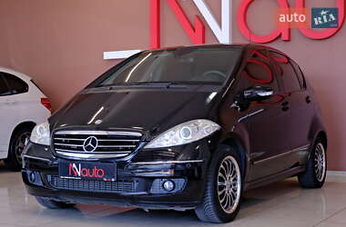 Хэтчбек Mercedes-Benz A-Class 2006 в  фото 5 Хэтчбек Mercedes-Benz A-Class 2006 в