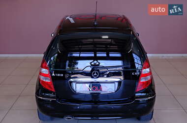 Хэтчбек Mercedes-Benz A-Class 2006 в  фото 19 Хэтчбек Mercedes-Benz A-Class 2006 в