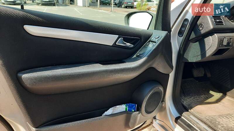 Хэтчбек Mercedes-Benz A-Class 2006 в Киеве