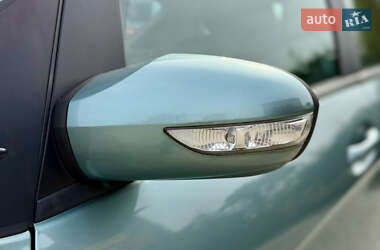 Хэтчбек Mercedes-Benz A-Class 2006 в 