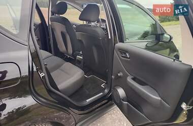 Хэтчбек Mercedes-Benz A-Class 2006 в 