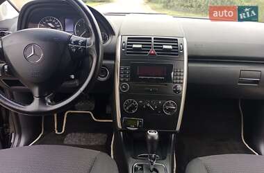Хэтчбек Mercedes-Benz A-Class 2006 в 
