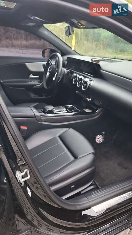 Седан Mercedes-Benz A-Class 2019 в Тульчині