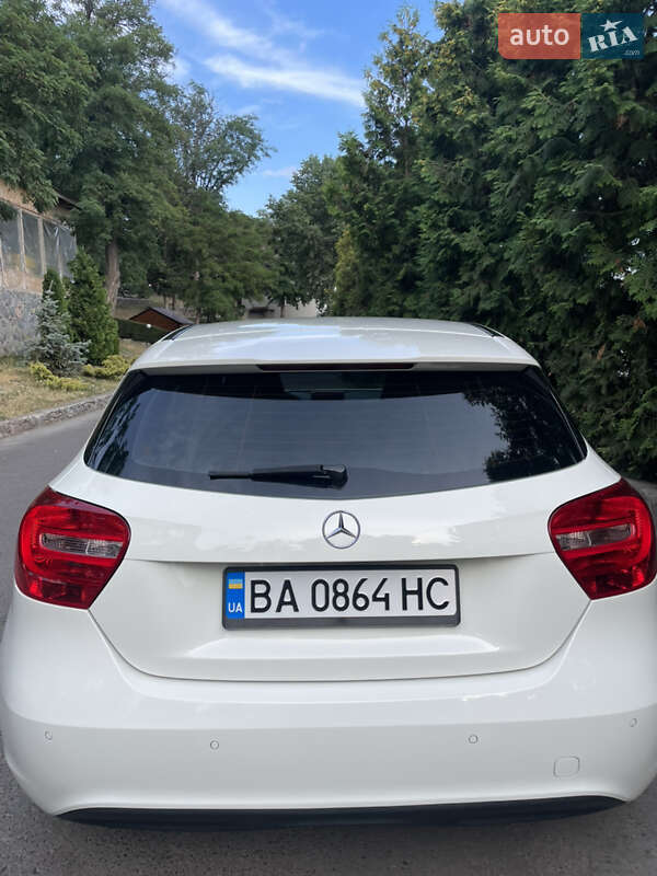 Хэтчбек Mercedes-Benz A-Class 2014 в Кропивницком фото 10 Хэтчбек Mercedes-Benz A-Class 2014 в Кропивницком