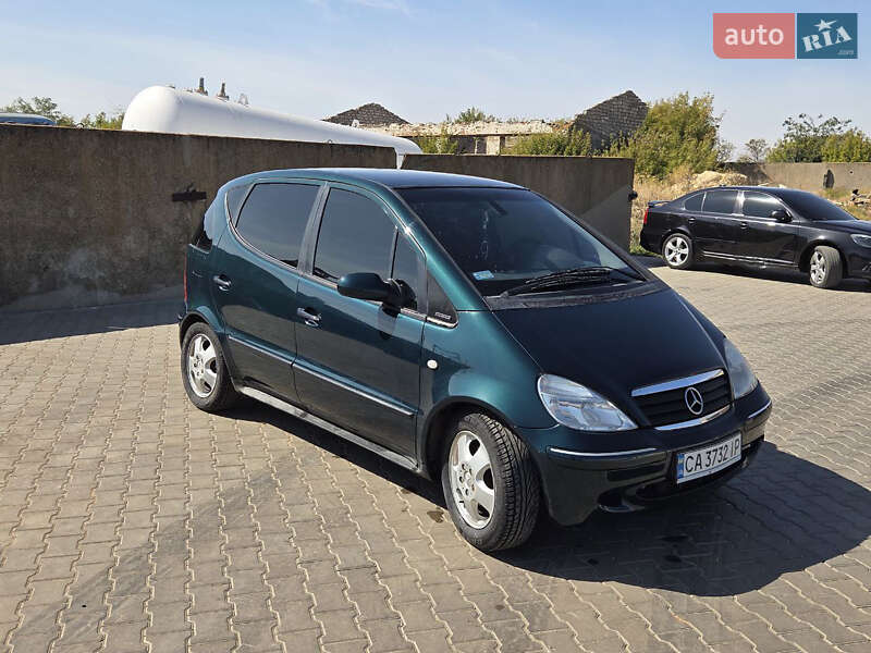Хэтчбек Mercedes-Benz A-Class 2001 в Снигиревке