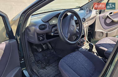 Хэтчбек Mercedes-Benz A-Class 2001 в 