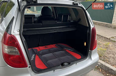 Хетчбек Mercedes-Benz A-Class 2009 в 
