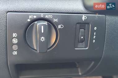 Купе Mercedes-Benz A-Class 2010 в 