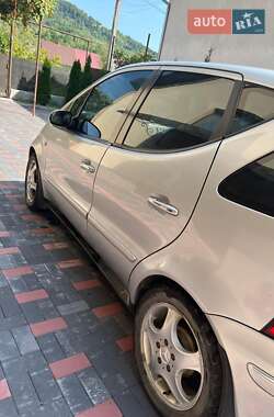 Хэтчбек Mercedes-Benz A-Class 2002 в 