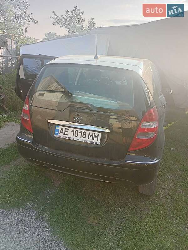 Хэтчбек Mercedes-Benz A-Class 2006 в 