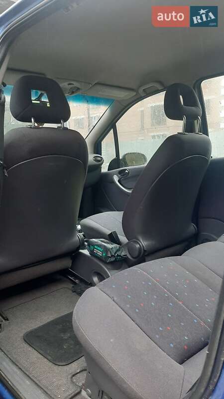 Хетчбек Mercedes-Benz A-Class 2002 в Рівному фото 7 Хетчбек Mercedes-Benz A-Class 2002 в Рівному