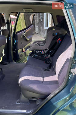 Хэтчбек Mercedes-Benz A-Class 2001 в 