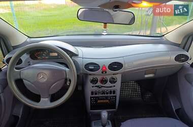 Хетчбек Mercedes-Benz A-Class 1999 в 