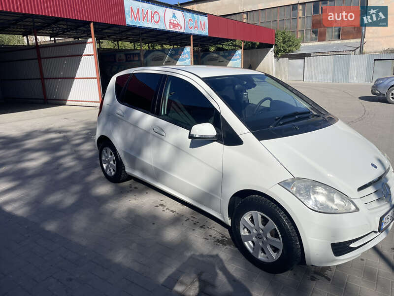 Хэтчбек Mercedes-Benz A-Class 2010 в Баре
