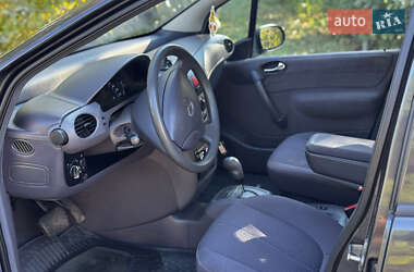 Хэтчбек Mercedes-Benz A-Class 2000 в 