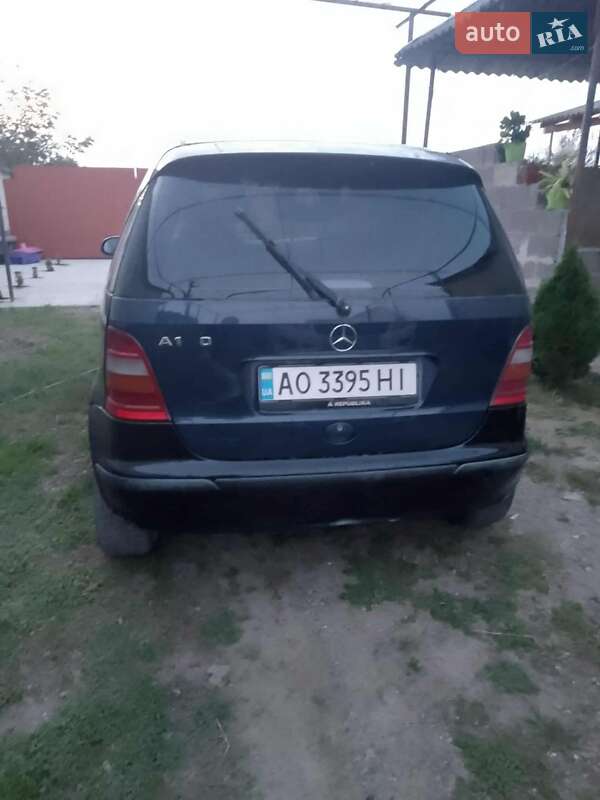 Хэтчбек Mercedes-Benz A-Class 2000 в Виноградове