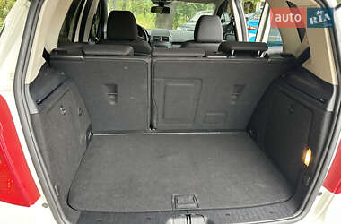 Хэтчбек Mercedes-Benz A-Class 2009 в 
