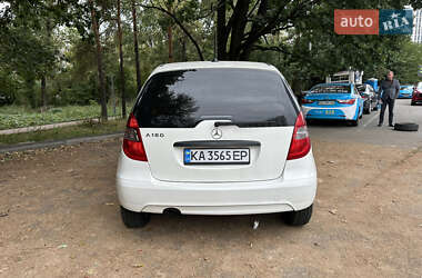 Хэтчбек Mercedes-Benz A-Class 2009 в 