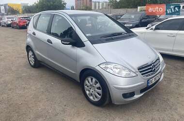 Хэтчбек Mercedes-Benz A-Class 2005 в 
