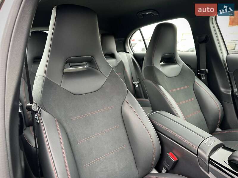 Хетчбек Mercedes-Benz A-Class 2021 в Києві