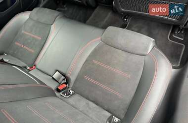 Хэтчбек Mercedes-Benz A-Class 2021 в 