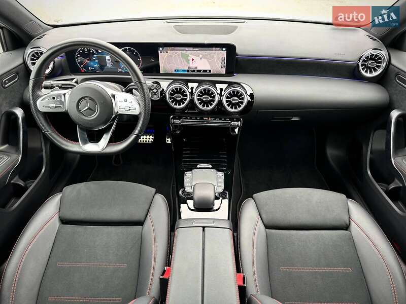 Хетчбек Mercedes-Benz A-Class 2021 в Києві