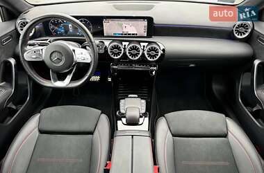Хэтчбек Mercedes-Benz A-Class 2021 в 